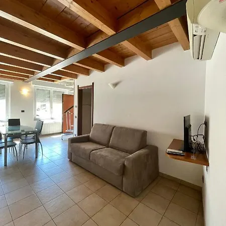 Aparthotel Easy - And Navigli 2*