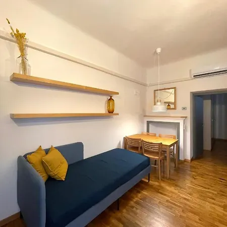 Easy - Rooms&apartments Navigli Aparthotel 2*